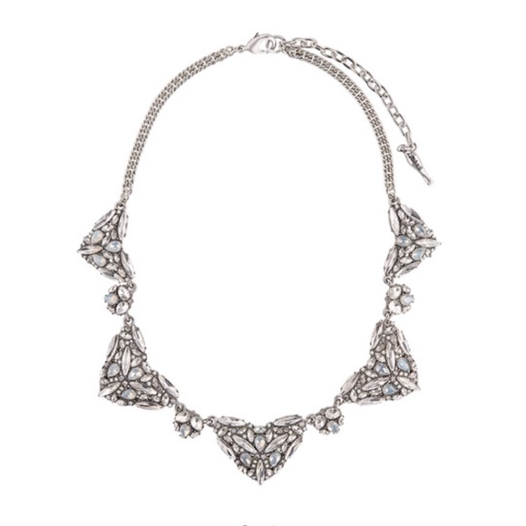 Chloe + Isabel Jewelry - Belle Statement Necklace Chloe + Isabel Jewelry - Belle Statement Necklace